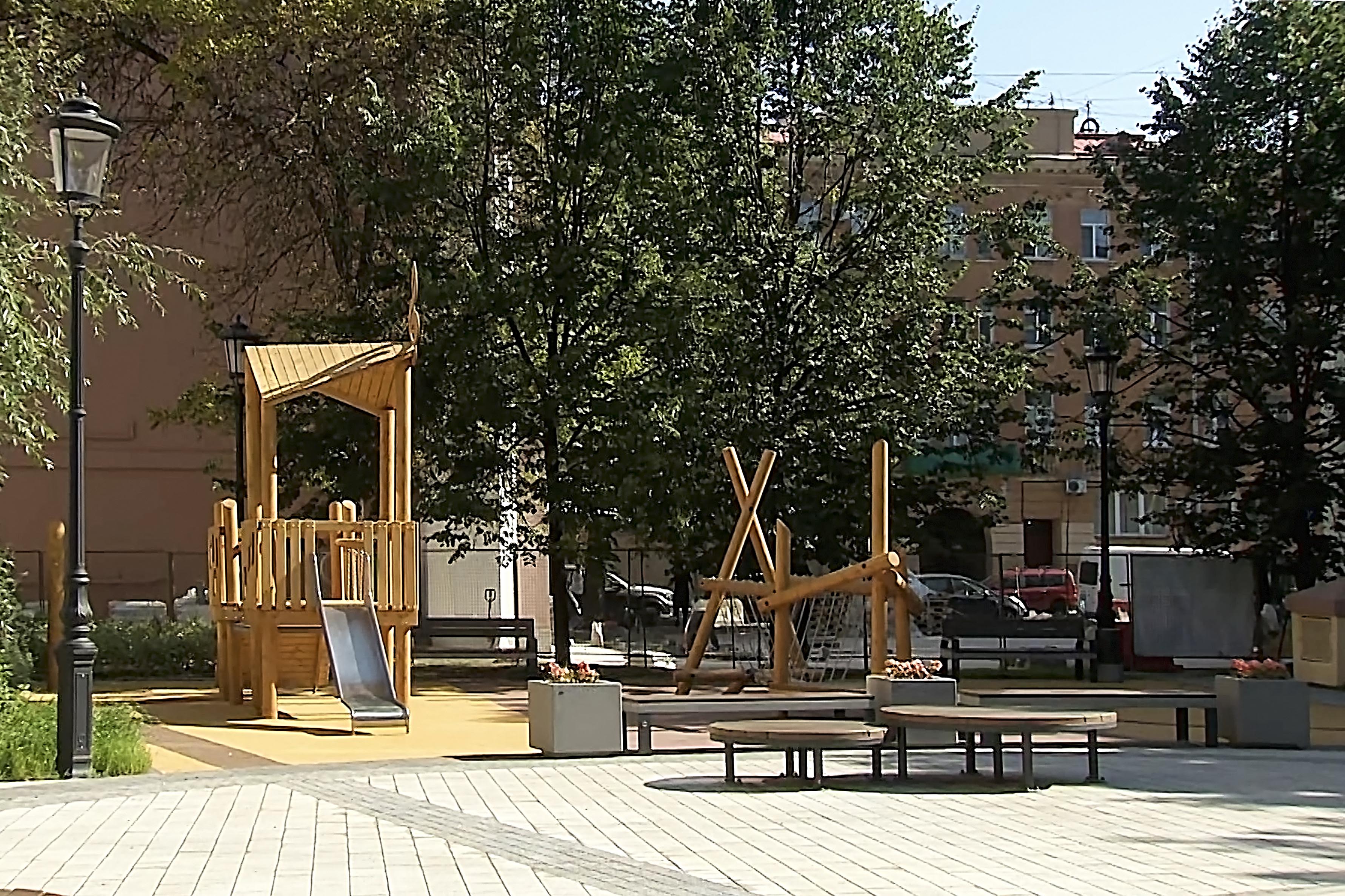 Музыкальный сквер Соловьёва-Седого в Санкт-Петербурге