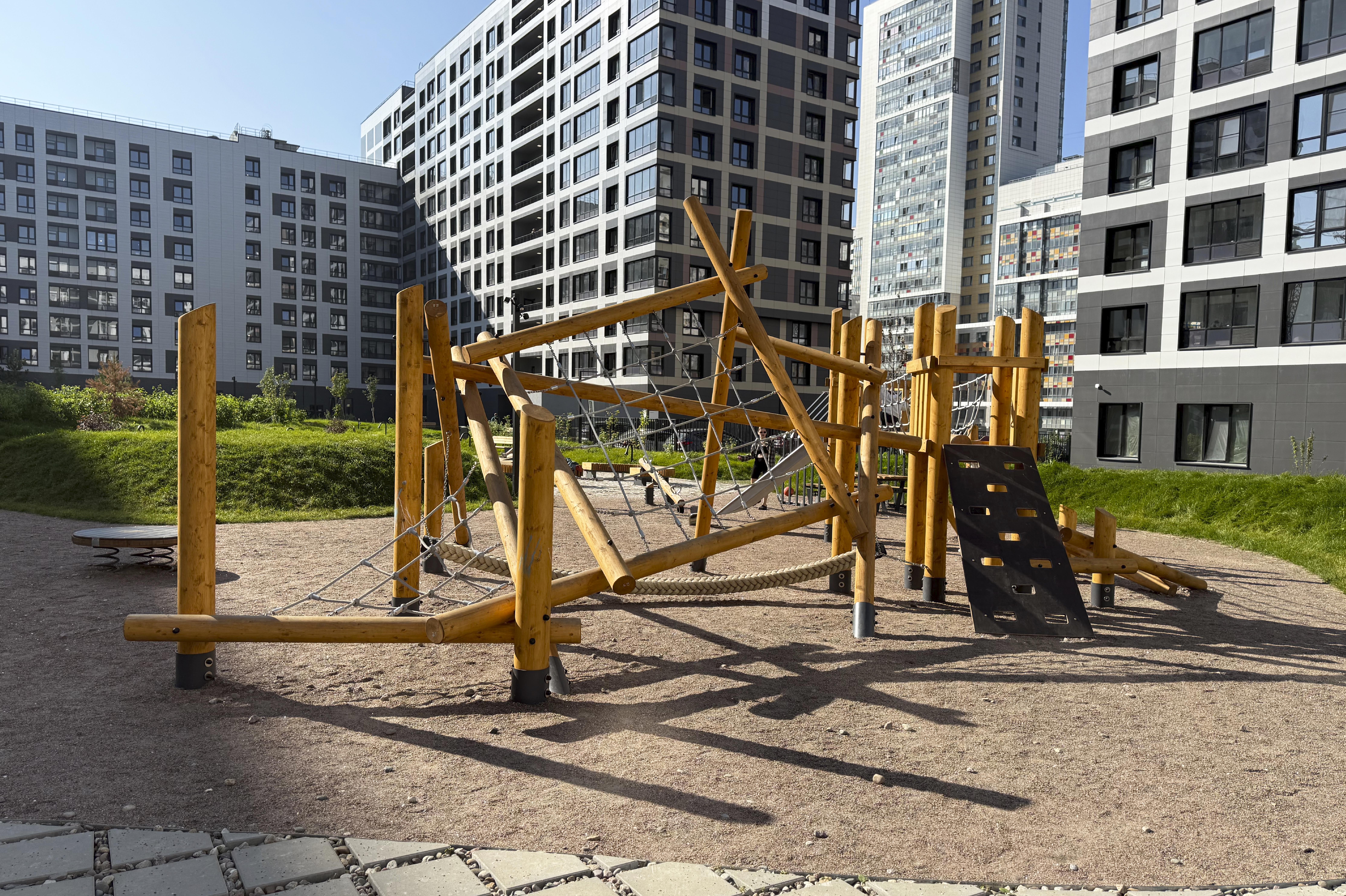 Благоустройство двора ЖК «Аквилон Leaves»